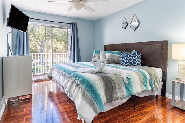 Building Photo - 2728 Sun Key Pl