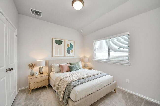 Building Photo - 21239 Speckled Trout Ln