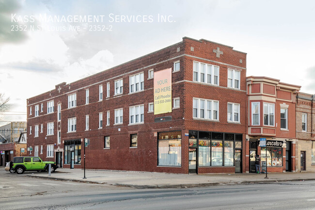 Building Photo - 2352 N St Louis Ave