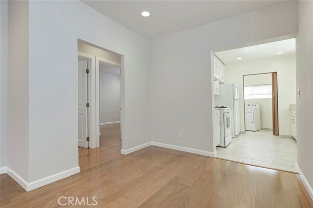 Building Photo - 4018 Somers Ave