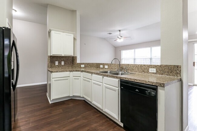 Building Photo - 4918 Bryant Ridge Rd