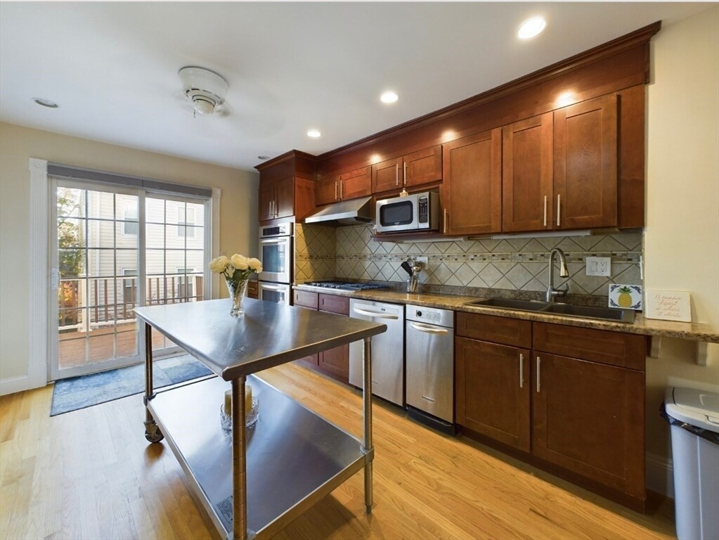 Pictures are representative samples of the advertised unit. In some cases, the actual units you tour - 773 E 6th St