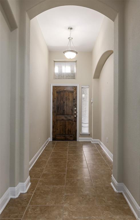Building Photo - 17916 Crimson Apple Way