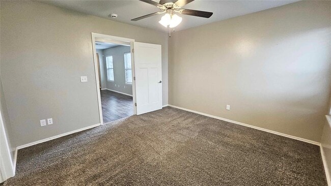 Building Photo - 8803 SW 45th St