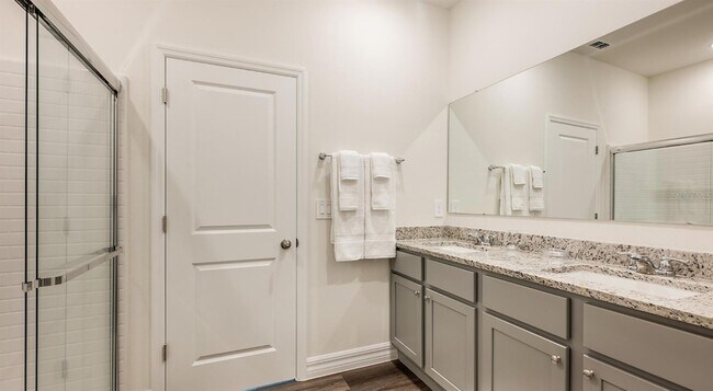 Building Photo - 8925 Livigno Wy