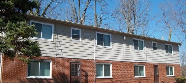 Primary Photo - 4760-4762 Gray Rd