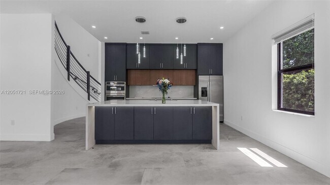 Building Photo - 8900 NW 161st Terrace