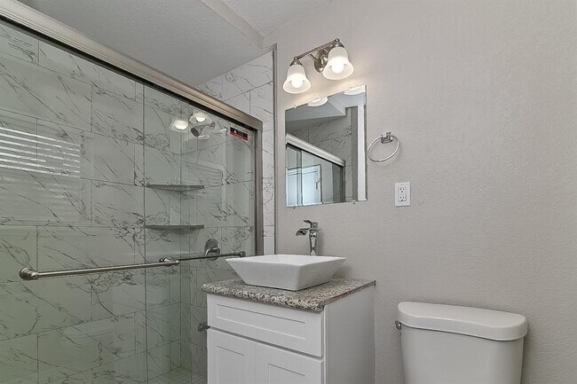 Building Photo - 4303 Trail Lake Dr