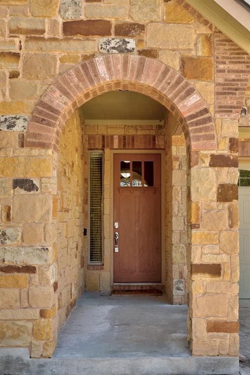 Building Photo - 4004 Gloucester Dr