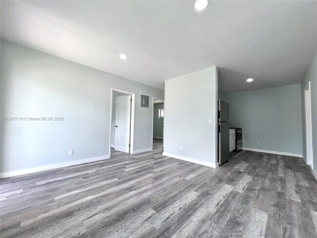 Building Photo - 830 NW 7th St