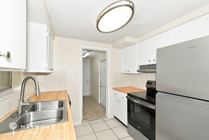 Building Photo - 7219 Gulf Highlands Dr