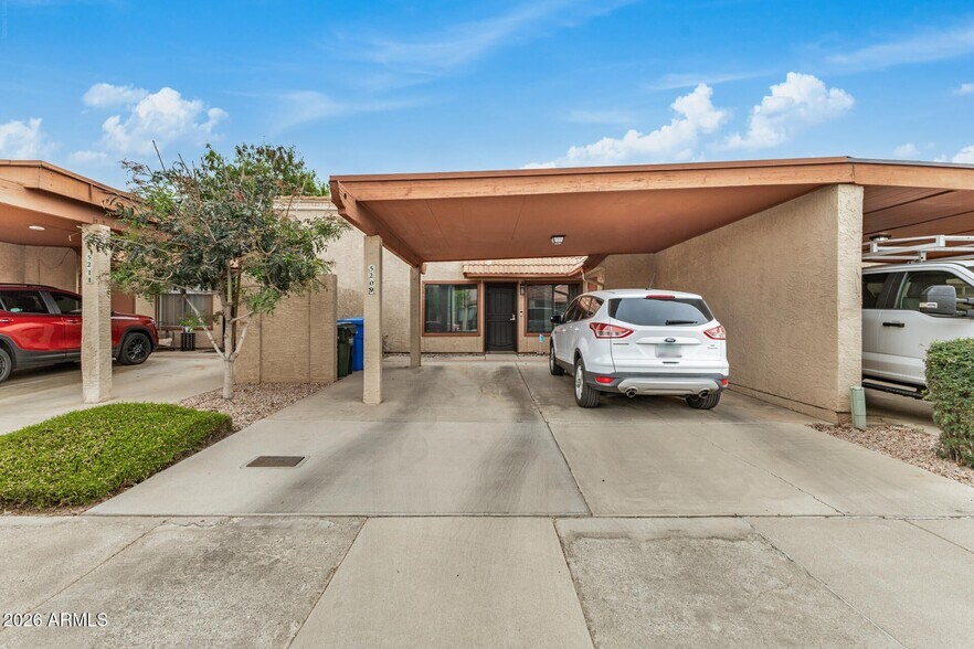 Building Photo - 5209 N 18th Dr