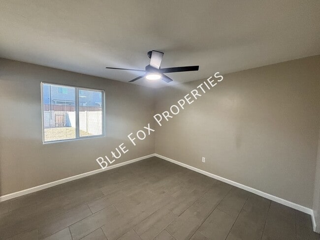 Building Photo - 2480 Rose Peak Dr