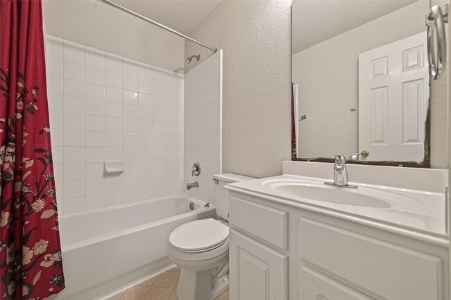 Building Photo - 13915 Maleewan Ln