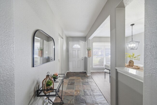 Building Photo - 14422 Leafy Tree Dr