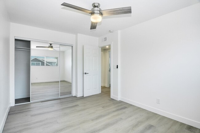 Building Photo - 3204 Collier Ave
