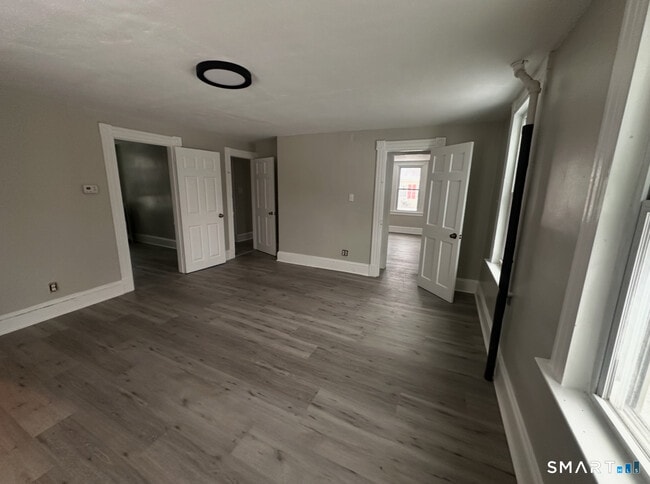 Building Photo - 4 Tower Rd