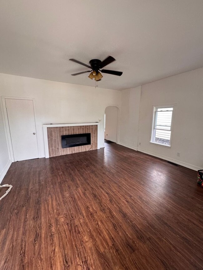 Building Photo - 503 Hamilton Ave