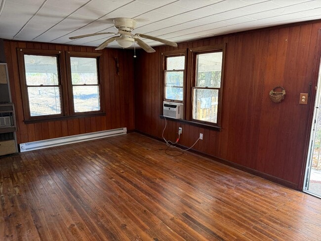 Building Photo - 2408 US-301