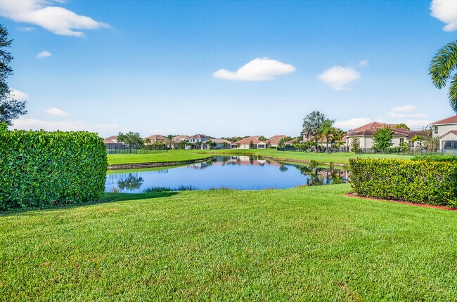 Building Photo - 1769 Berskshire