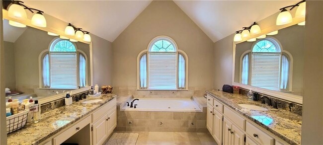 Building Photo - 10780 Carrara Cove