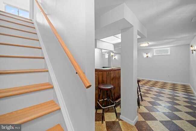 Building Photo - 4005 Pickstone Dr
