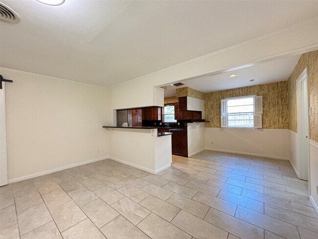 Building Photo - 12342 Barryknoll Ln