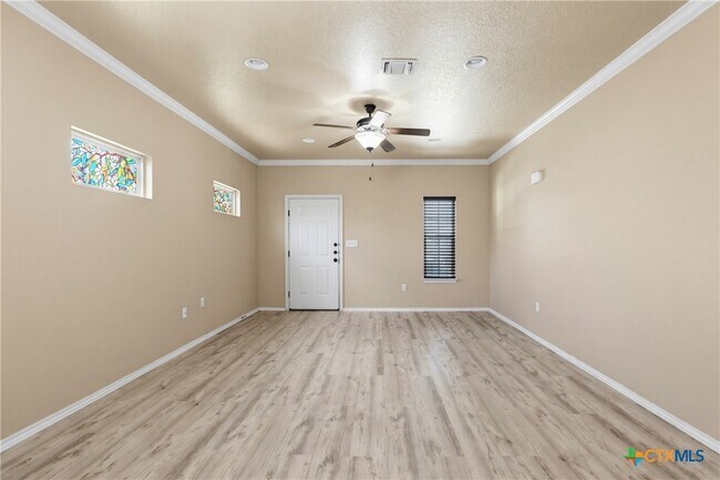 Building Photo - 1014 Tripp Ln
