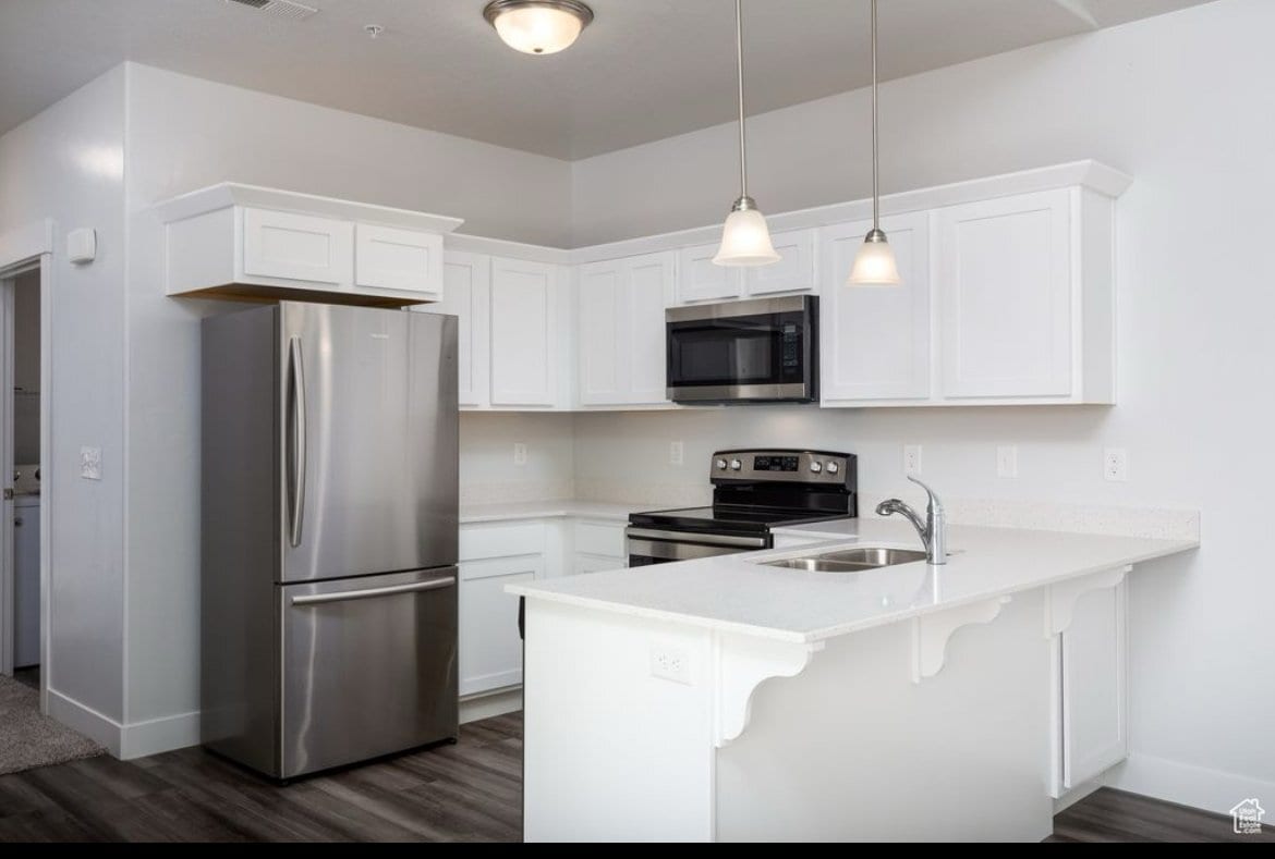 Building Photo - 527 N 360 W
