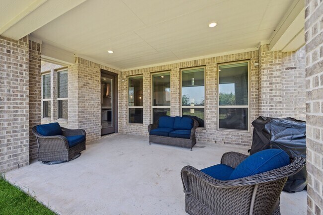 Building Photo - 16715 Bark Cabin Dr