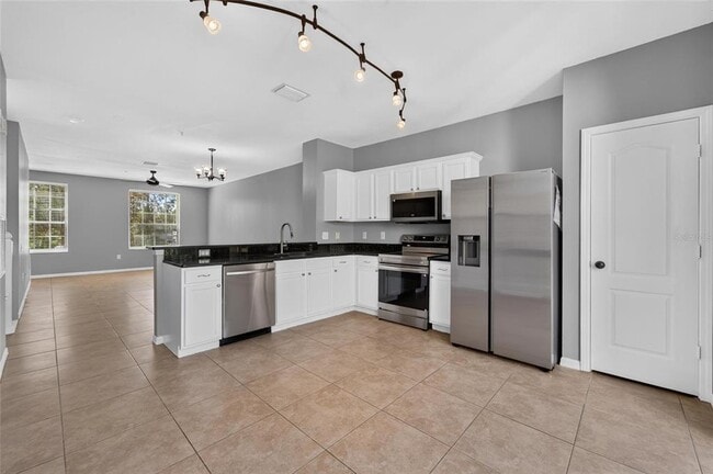 Building Photo - 3186 Bayshore Oaks Dr