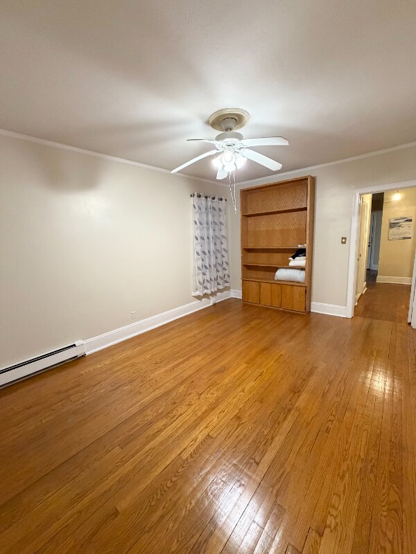 Building Photo - 715 Western Ave