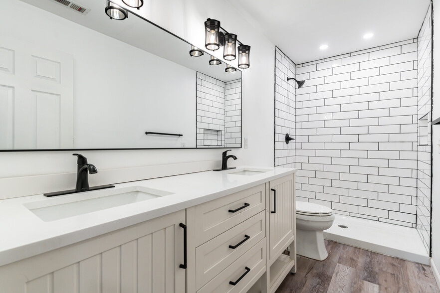 Building Photo - 3883 Crouch Dr