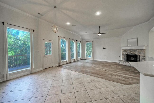 Building Photo - 7216 Via Correto Dr