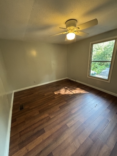 Building Photo - 219 Cherry Tree Dr