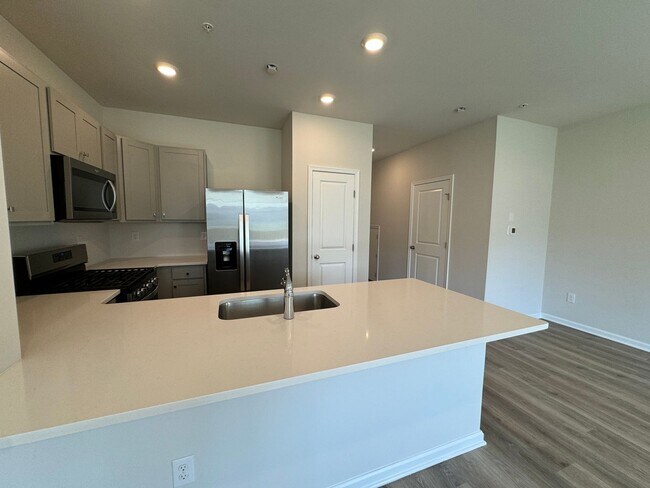Building Photo - PARKLAND SCHOOLS- NEW CONSTRUCTION 3 BDRM ...