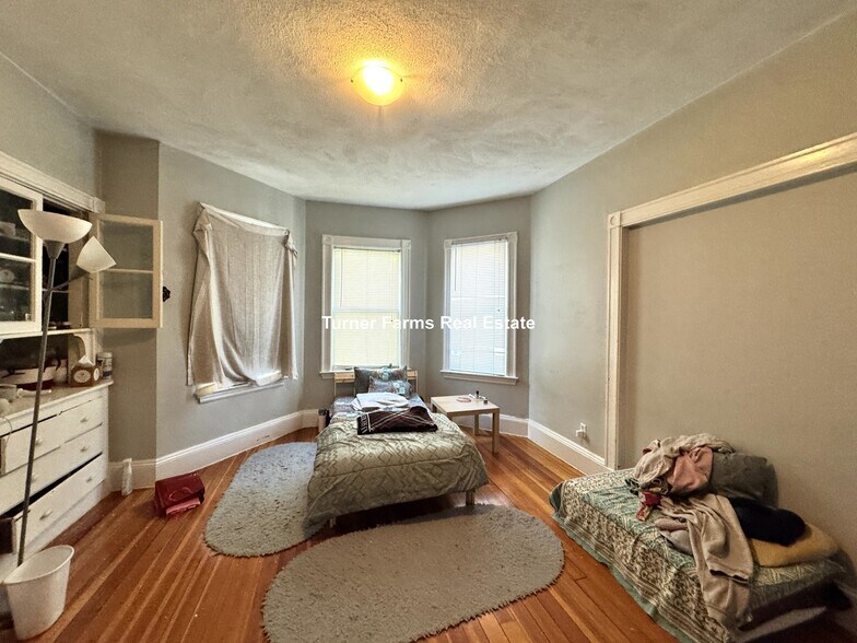 Building Photo - 23 Granite St