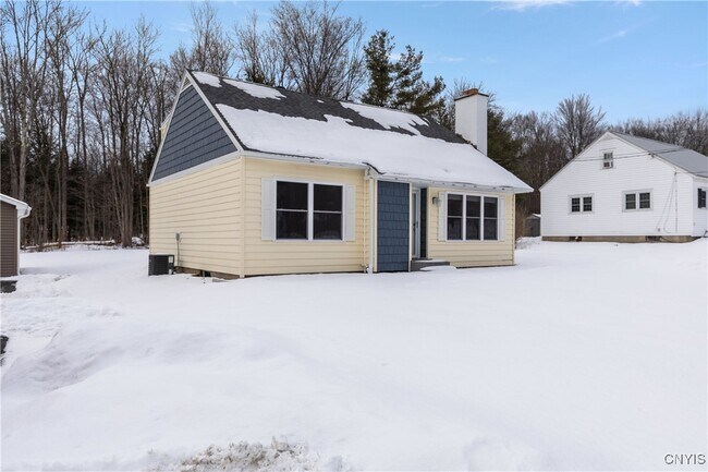 Building Photo - 115 Tarlton Rd