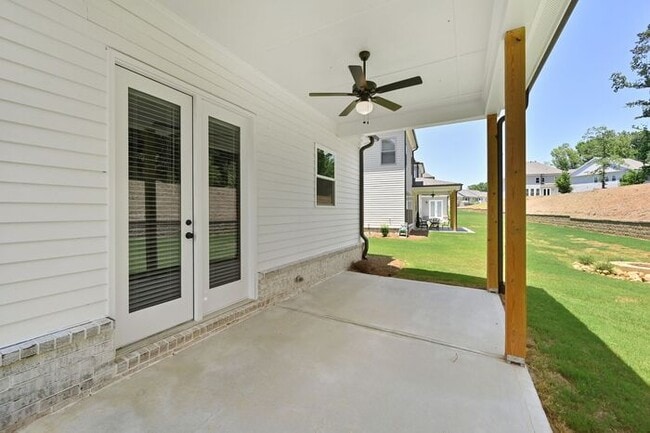 Building Photo - Beautiful 5 bedroom house in Bellmoore Par...