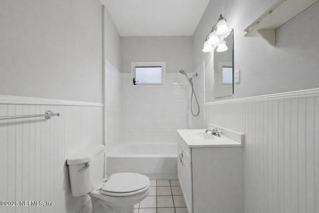 Building Photo - 3649 Walsh St