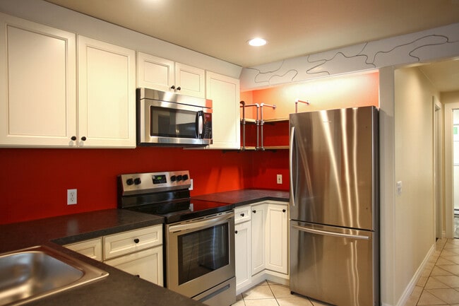 all new appliances in remodeled kitchen - 417 E Foster Ave