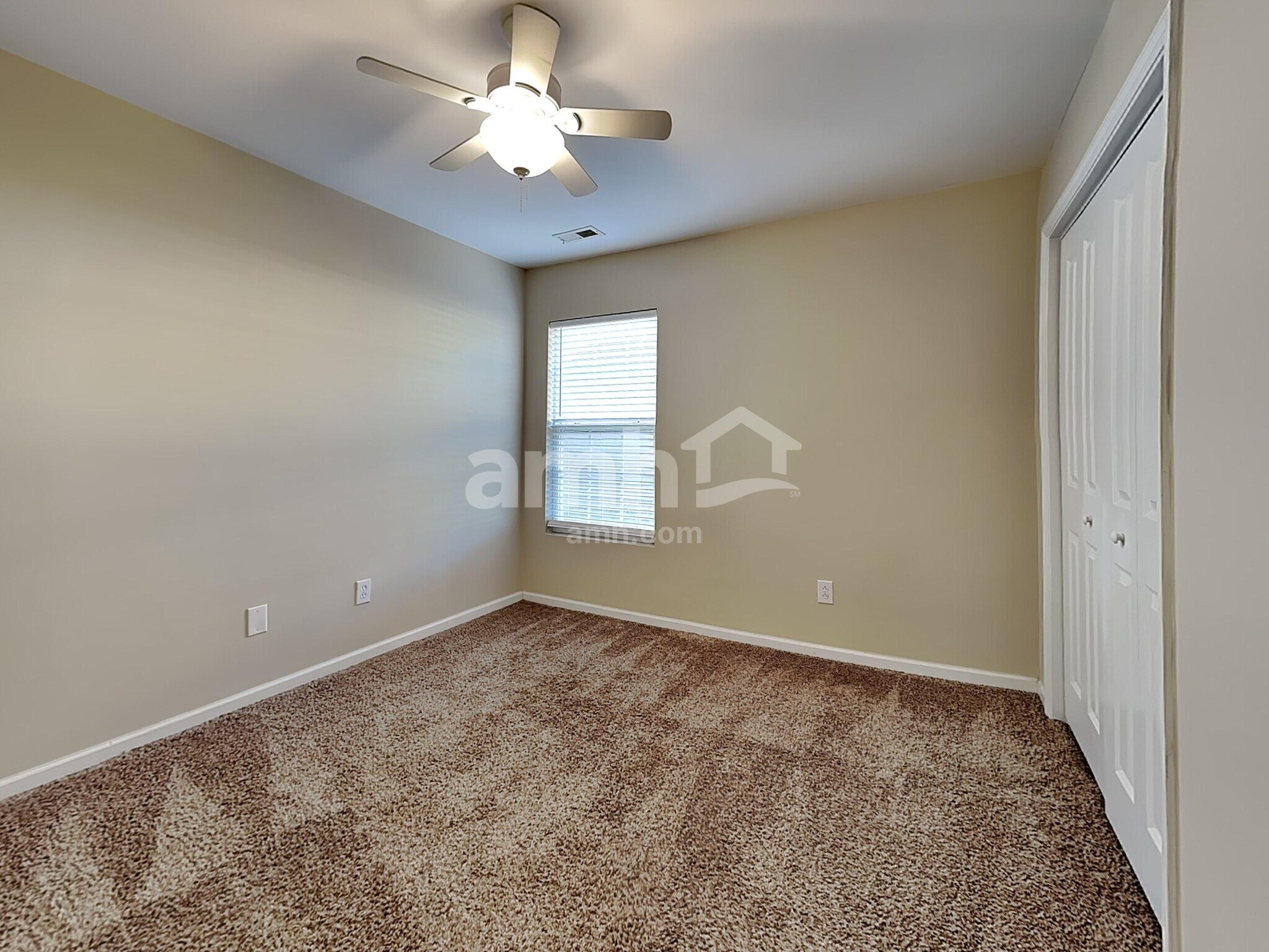 Building Photo - 5015 Whitfield Ct