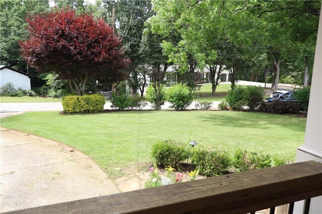 Building Photo - 3432 Gilleland Cir
