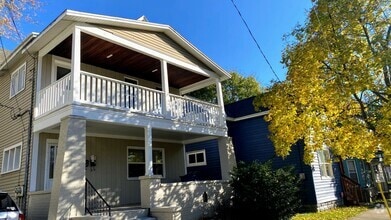 Building Photo - 818 Alpine Ave NW