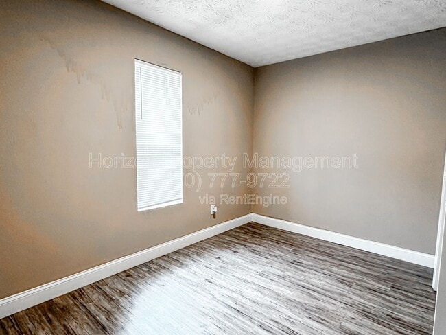 Building Photo - 233 Goshen Ln