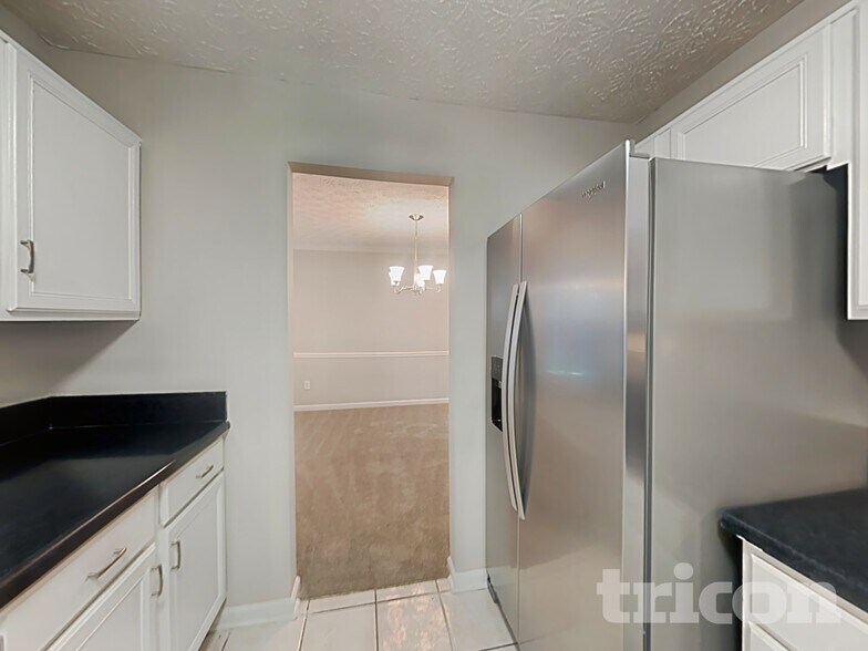 Building Photo - 1101 Tuscany Cir SW