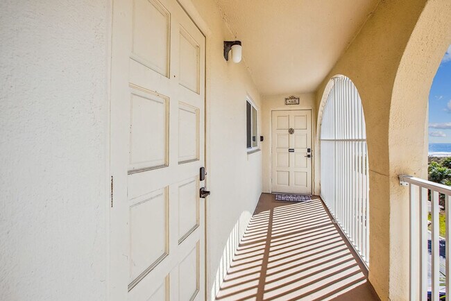 Building Photo - 1 Ocean Trace Rd