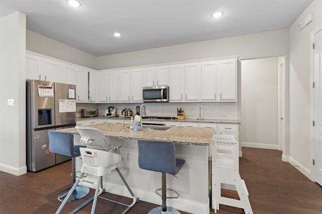 Building Photo - 1706 Celebration Ln