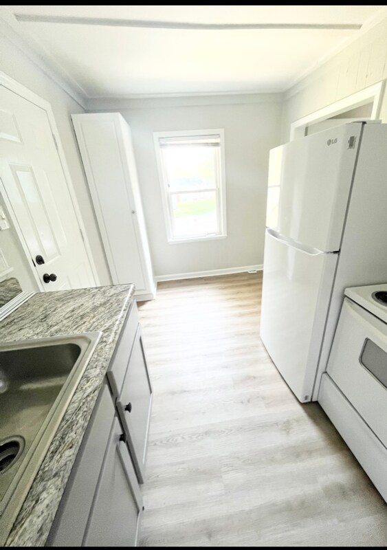 Building Photo - 1624 Golf Club Ln