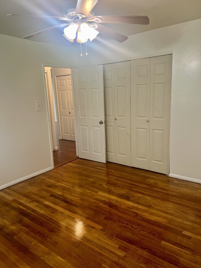 Building Photo - 3012 Oxon Run Ct